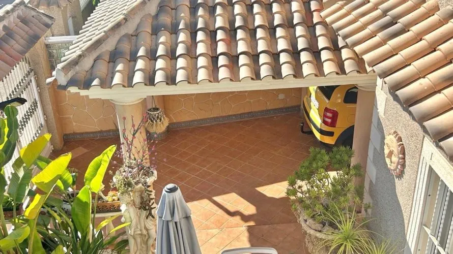 Villa de 2 chambres à Torrevieja, Spain No. 2458 № 19