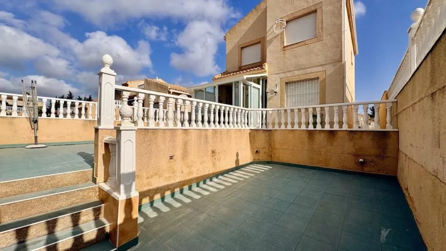 House de 4 chambres à Torrevieja, Spain No. 2419 № 13