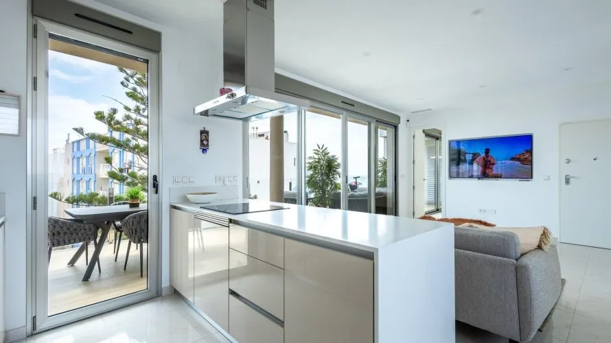 Apartment de 129m² à Torrevieja, Spain No. 2326 № 26