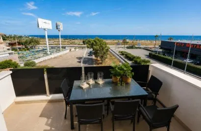 Apartment de 3 chambres à Torrevieja, Spain No. 2426