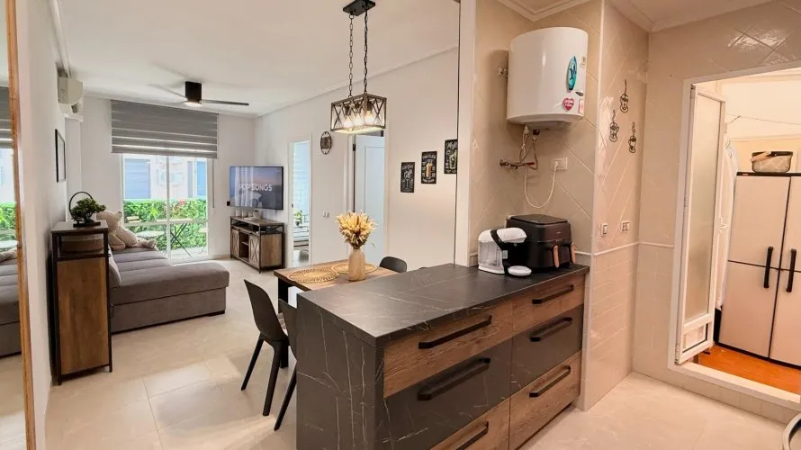 Apartment de 1 chambre à Torrevieja, Spain No. 2448 № 9