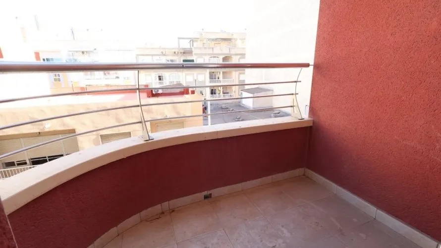 Apartment de 1 chambre à Torrevieja, Spain No. 2409