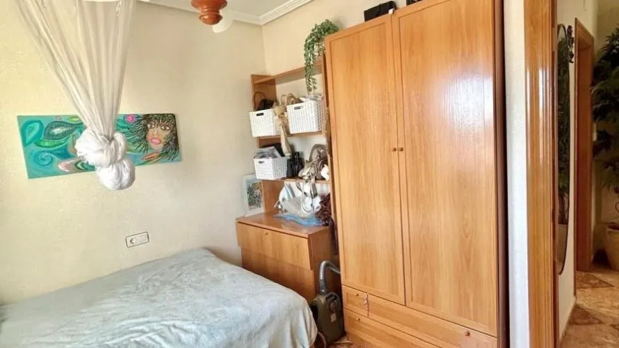 Villa de 2 chambres à Torrevieja, Spain No. 2458 № 13
