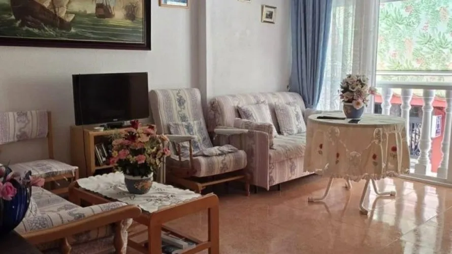 Apartment de 1 chambre à Torrevieja, Spain No. 2377