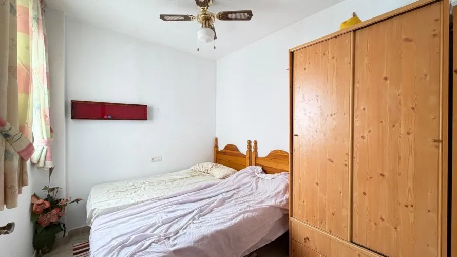 Apartment de 2 chambres à Torrevieja, Spain No. 2402 № 1