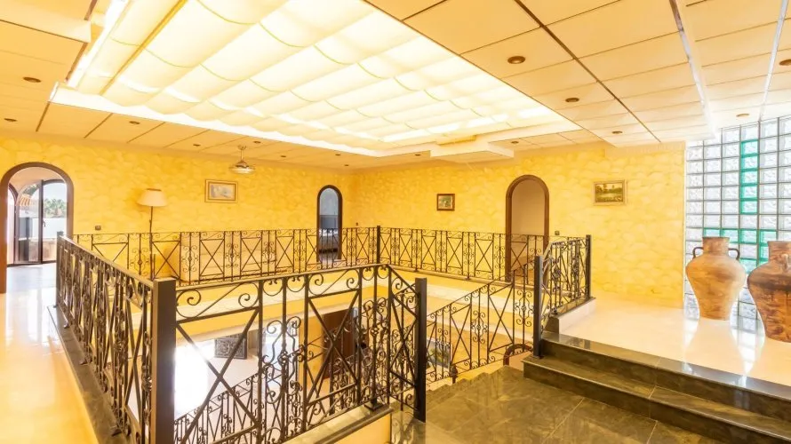 Villa de 624m² à La Zenia, Spain No. 2320 № 24
