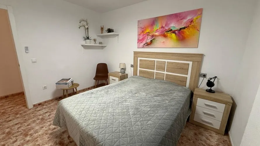Apartment de 1 chambre à Torrevieja, Spain No. 2469