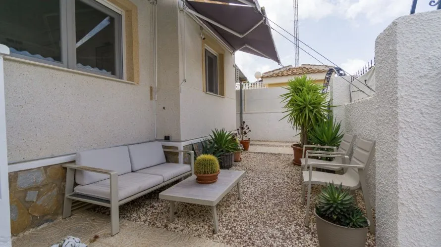 House de 87m² à Rojales, Spain No. 2467 № 22