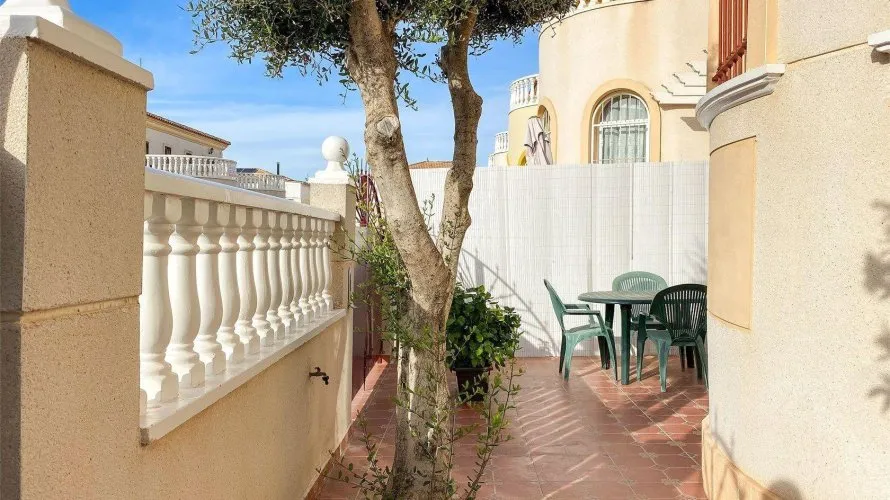 House de 3 chambres à Torrevieja, Spain No. 2478 № 6
