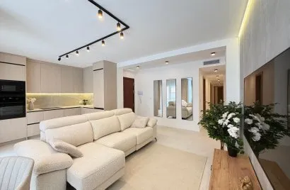 Apartment de 4 chambres à Torrevieja, Spain No. 2475