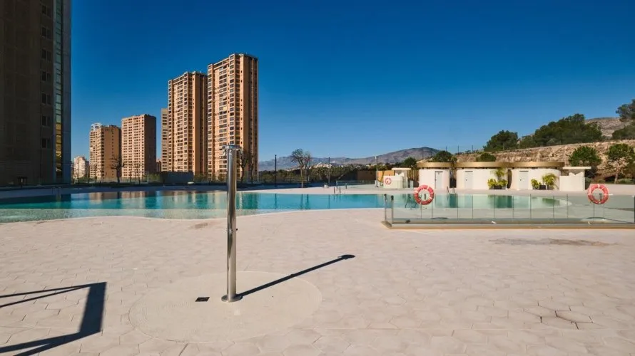 Apartment de 2 chambres à Benidorm, Spain No. 2399 № 3
