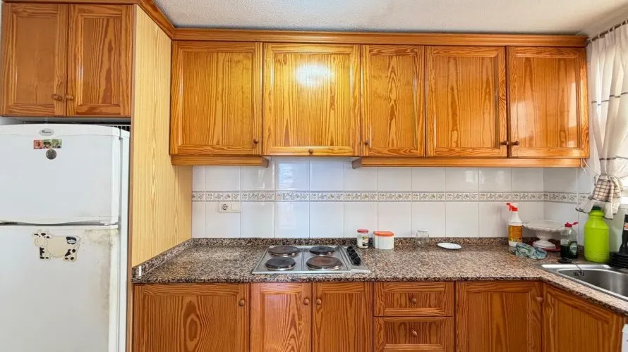 Apartment de 2 chambres à Torrevieja, Spain No. 2402 № 6