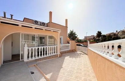 House de 2 chambres à Torrevieja, Spain No. 2508