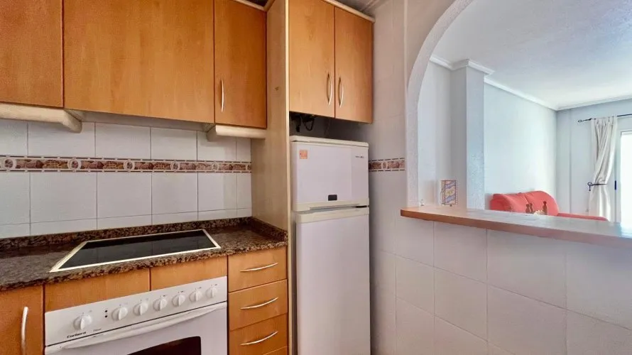 Apartment de 1 chambre à Torrevieja, Spain No. 2622 № 12