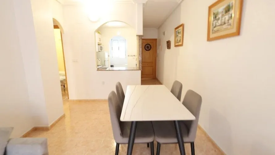 Apartment de 2 chambres à Torrevieja, Spain No. 2605 № 6