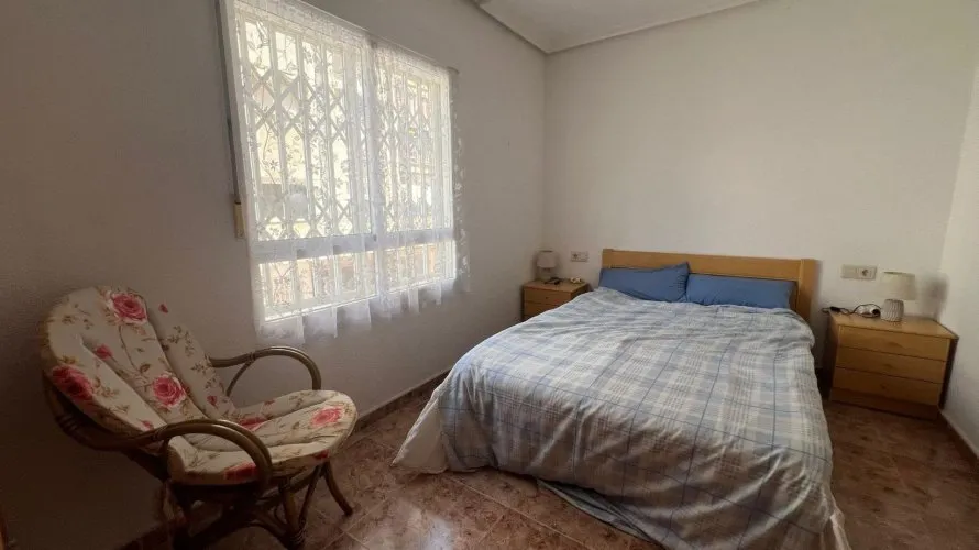 Apartment de 2 chambres à Torrevieja, Spain No. 2529 № 4