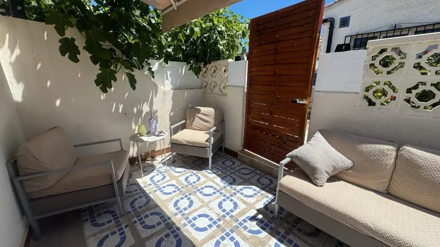 House de 1 chambre à Torrevieja, Spain No. 2494 № 21