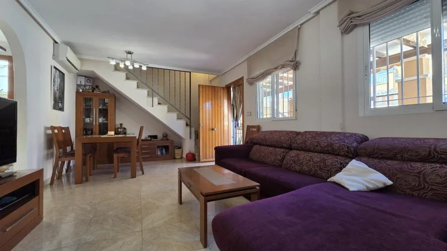 House de 3 chambres à Torrevieja, Spain No. 2493 № 24