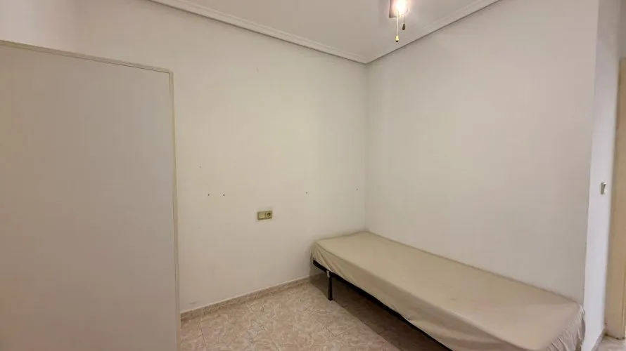 Apartment de 2 chambres à Torrevieja, Spain No. 2527 № 12