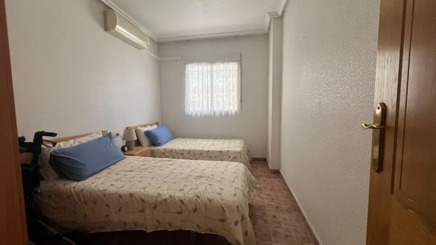 Apartment de 2 chambres à Torrevieja, Spain No. 2529 № 8