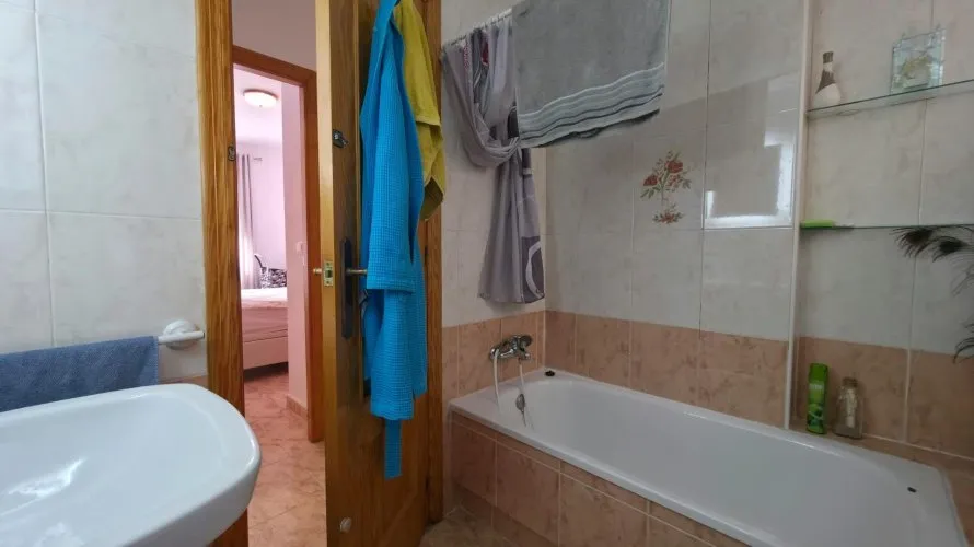 Apartment de 3 chambres à Torrevieja, Spain No. 2533 № 11