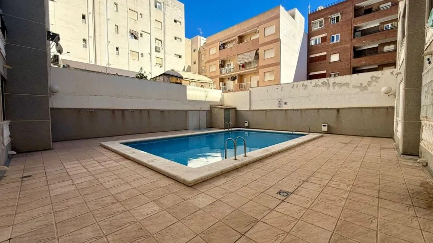 Apartment de 2 chambres à Torrevieja, Spain No. 2634 № 18
