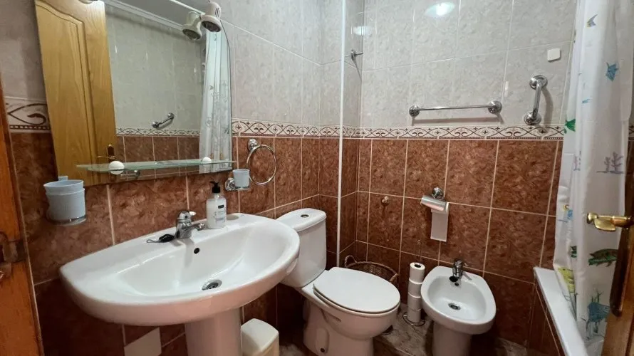 Apartment de 2 chambres à Torrevieja, Spain No. 2529 № 1