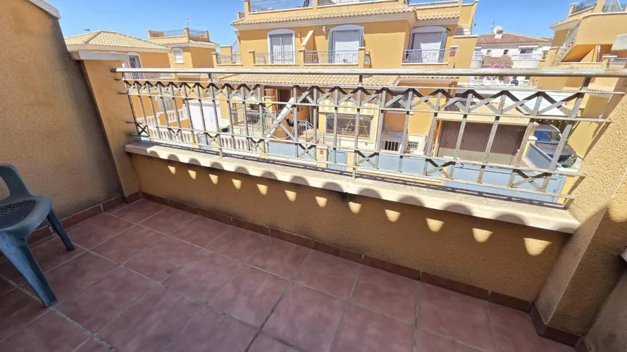 House de 3 chambres à Torrevieja, Spain No. 2493 № 9