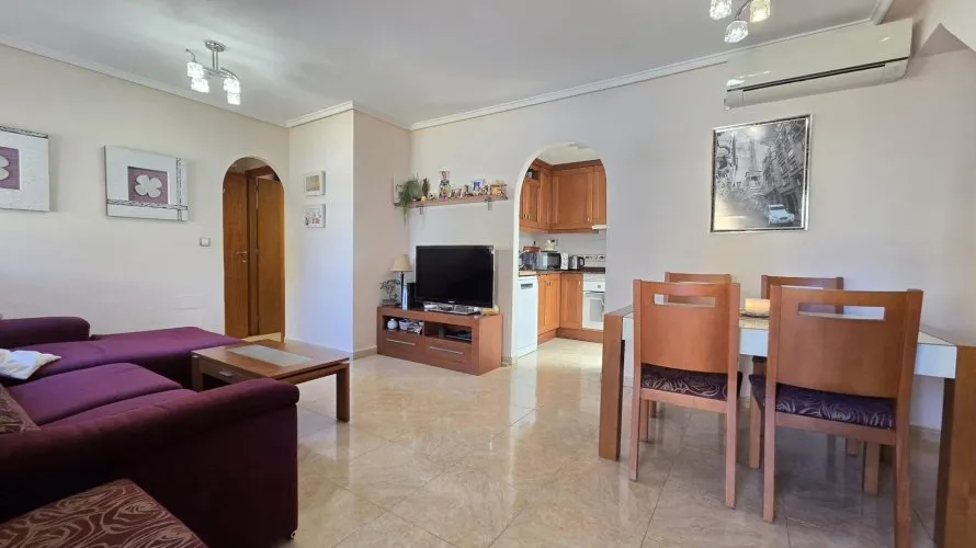 House de 3 chambres à Torrevieja, Spain No. 2493 № 27