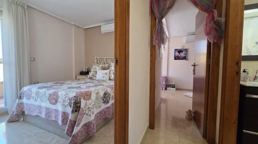 House de 3 chambres à Torrevieja, Spain No. 2493 № 13