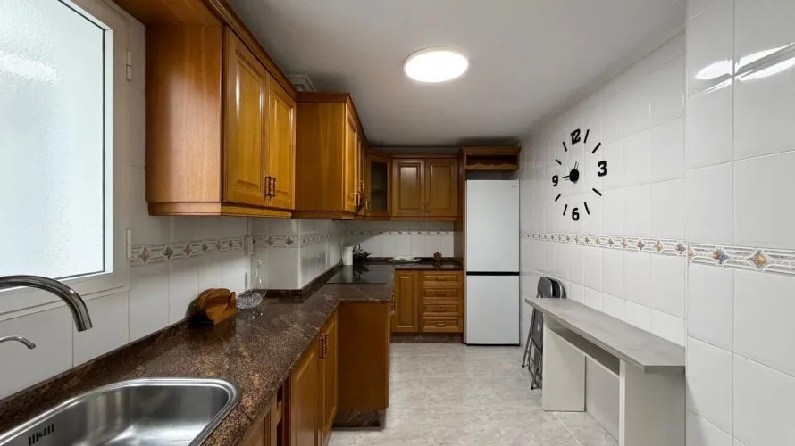 Квартира с 3 спальнями в Торревьеха, Испания №996 № 13