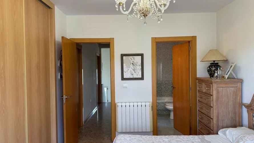 Квартира с 4 спальнями в Л'Альфас дель Пи, Испания №1023 № 24