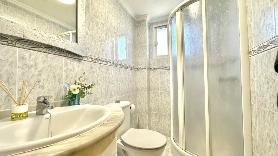 Квартира с 1 спальней в Торревьеха, Испания №2160 № 20