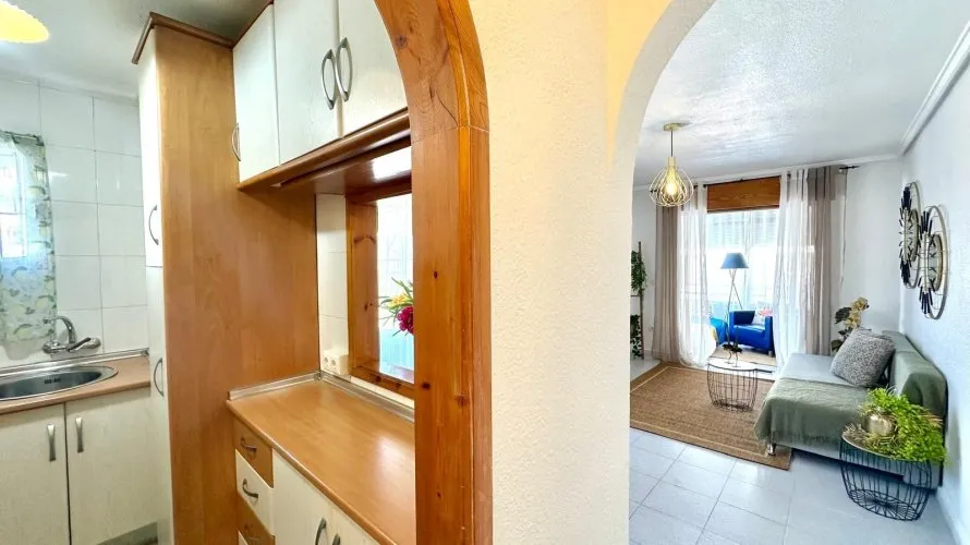 Квартира с 1 спальней в Торревьеха, Испания №2160 № 13