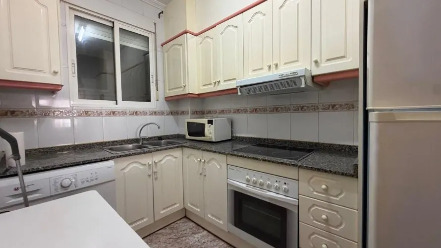 Квартира с 2 спальнями в Торревьеха, Испания №2623 № 5