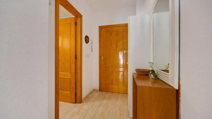 Квартира с 1 спальней в Торревьеха, Испания №2505 № 21