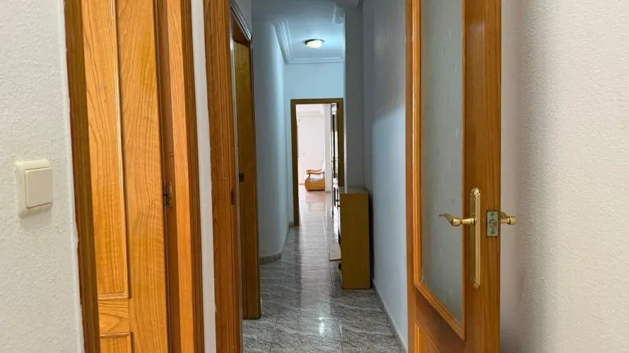 Квартира с 2 спальнями в Торревьеха, Испания №2623 № 4