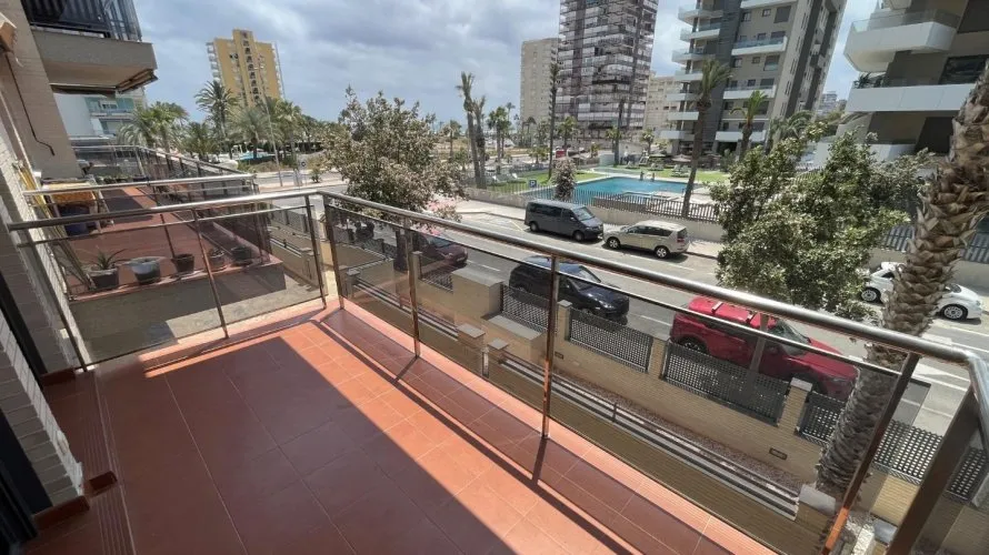 2 bedrooms apartment for sale, Alicante, Spain No. 92 № 26