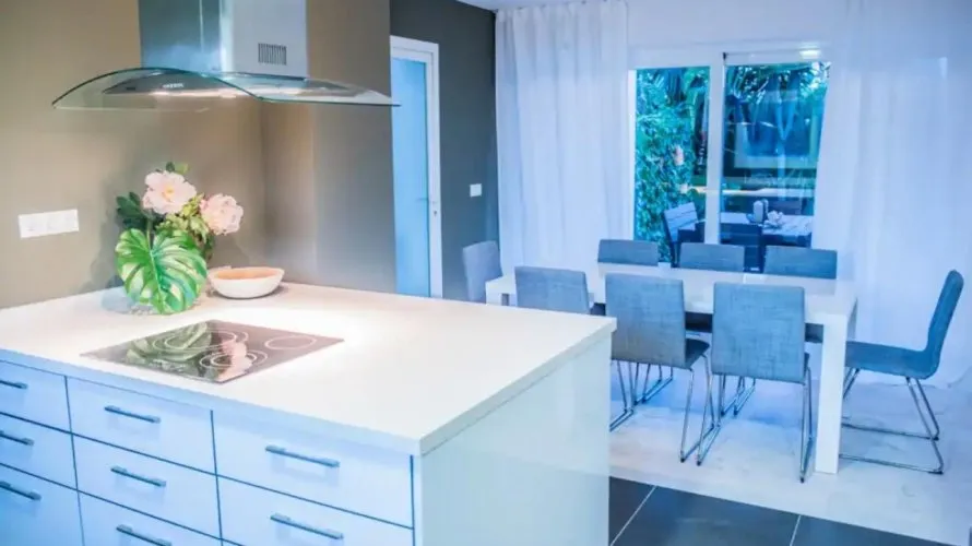4 bedrooms villa for sale, Albir, Spain No. 539 № 13