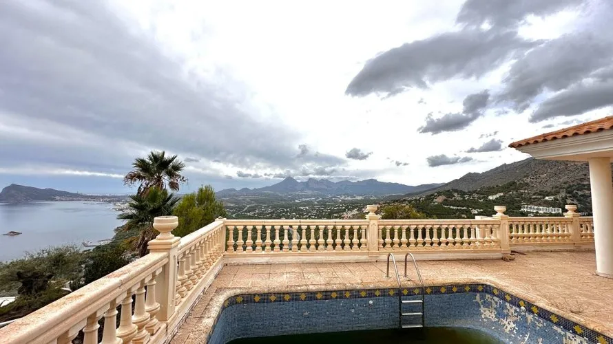 5 bedrooms villa for sale, Zona Altea Hills, Spain No. 498 № 22