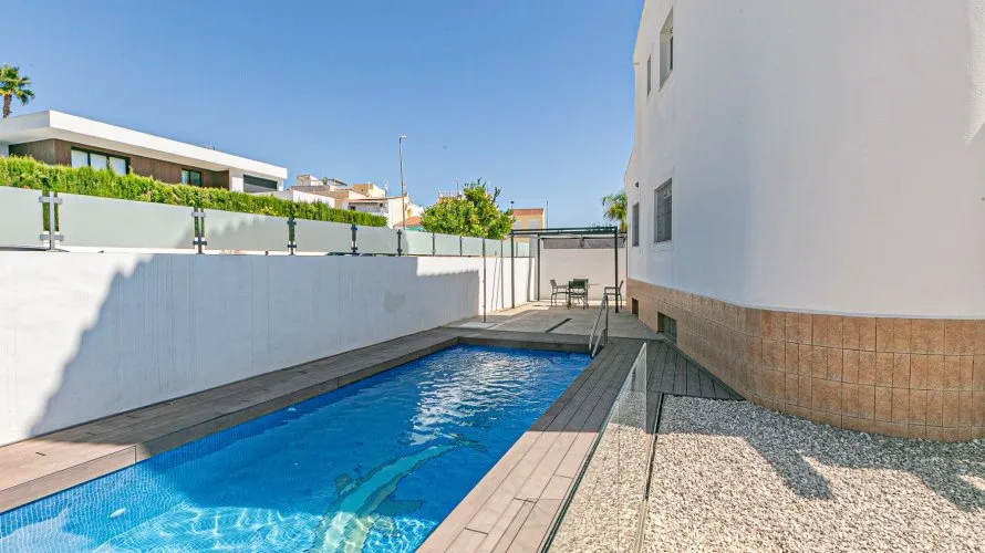 143m² villa for sale, San Fulgencio, Spain No. 1064 № 3