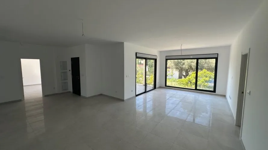 5 bedrooms villa for sale, San Vicente del Raspeig, Spain No. 1106 № 11