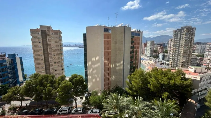 3 bedrooms apartment for sale, Benidorm, Spain No. 1347 № 12