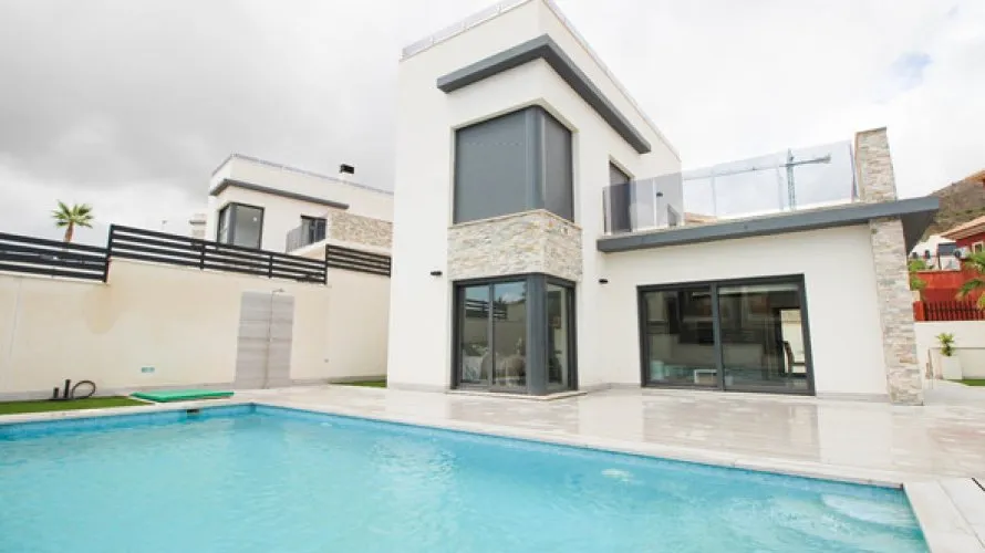 4 bedrooms villa for sale, Benidorm, Spain No. 62 № 1