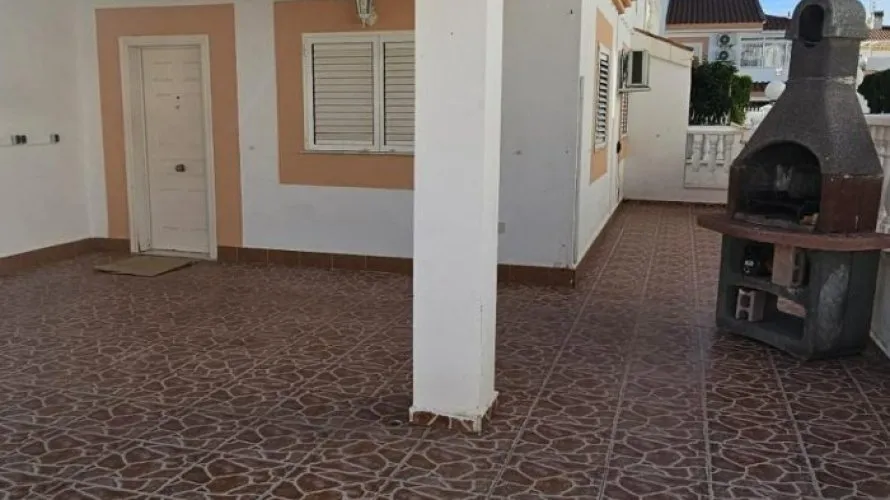 4 bedrooms penthouse for sale, Torrevieja, Spain No. 641 № 11