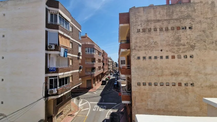 1 bedroom apartment for sale, Torrevieja, Spain No. 1268 № 12