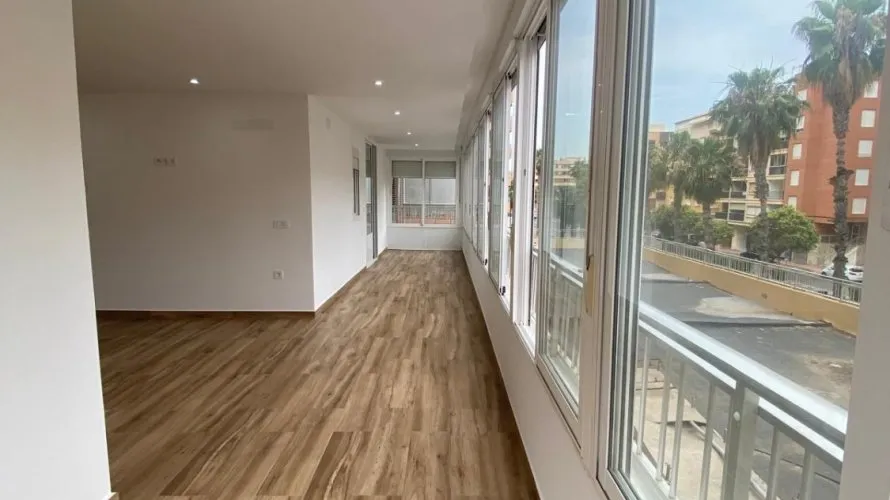 3 bedrooms apartment for sale, Torrevieja, Spain No. 135 № 7