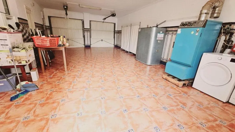 5 bedrooms villa for sale, Torrevieja, Spain No. 716 № 18