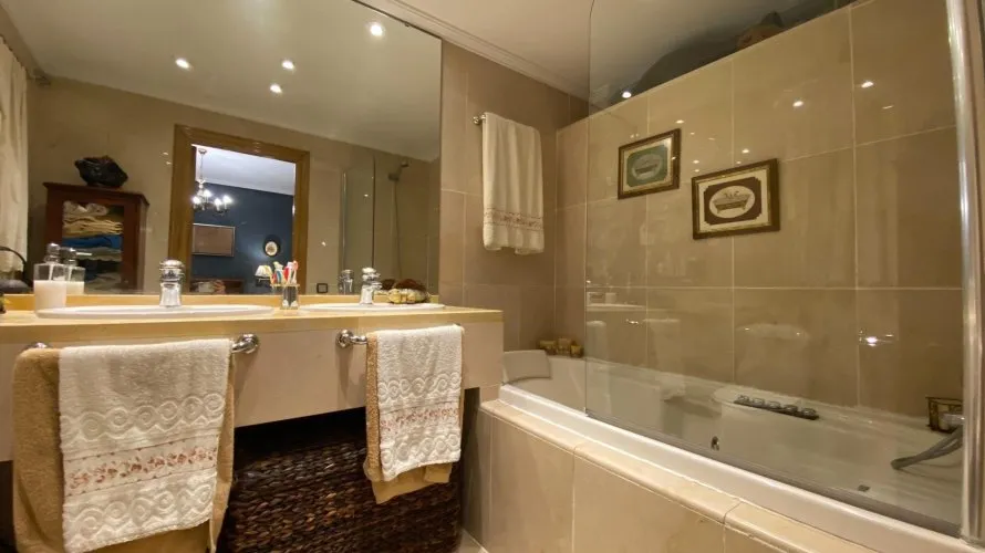 4 bedrooms apartment for sale, Alicante, Spain No. 689 № 18