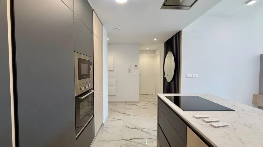 2 bedrooms penthouse for sale, Torrevieja, Spain No. 1001 № 23